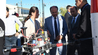 ETÜ kulüp tanıtım festivali ile yeni akademik yıla merhaba dedi