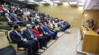 FÜ’de Cumhuriyet Bayramı nedeniyle konferans düzenlendi