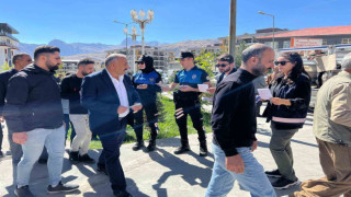 Hakkari polisinden bilgilendirme standı