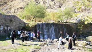 Muş’ta teknoloji bağımlılığına karşı doğa yürüyüşü düzenlendi