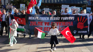 Sağlıkçıların Erzurum’da 47 haftalık sessiz yürüyüşü