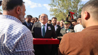 Şehit cenazesine katılan Bakan Yardımcısı Alpay: ’’Terörün kökünü kazıdık, kazımaya devam ediyoruz’’