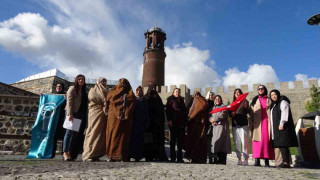 Türkiye Dil ve Edebiyat Derneği Erzurum Şubesi Kadın Kolları: ”Ehram Erzurum’dur, Erzurum bir şehirden öte vatandır, mülk-i İslamdır”