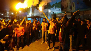 Van’da Galatasaraylı taraftarların derbi coşkusu